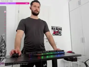 Chaturbate Live Porn of hard_chriss