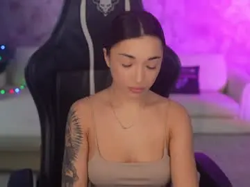 Chaturbate Free Porn Cam of kira0541