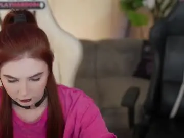 Chaturbate Live Sex Cam of kira0541