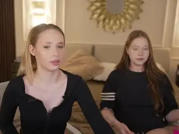 Chaturbate Watch Live Sex Cams of kira0541