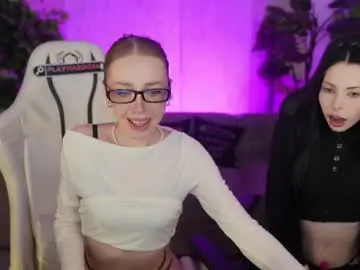 Chaturbate Live Sex of kira0541