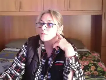 Chaturbate Best live sex cam show of pussy_boom4u