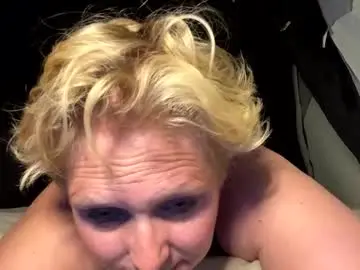 Chaturbate Adult Webcams of queenbeeangel