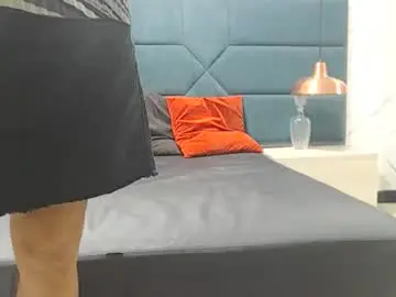 Chaturbate Sex Cam of brenda_velasquez