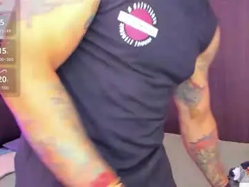 Chaturbate Live Sex Cam of danyfitguy_