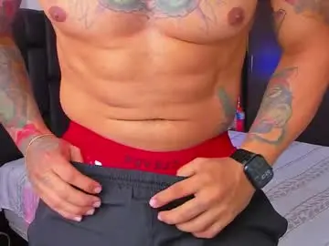 Chaturbate Best live sex cam show of danyfitguy_