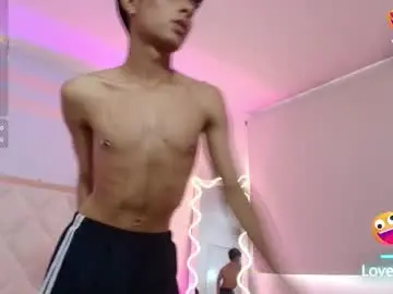 Chaturbate Live Sex Cam of osamu_tay