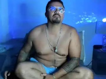 Chaturbate Sex Chat of pikoro_gomez