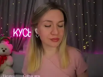 Chaturbate Live Sex Cam of ritakycb