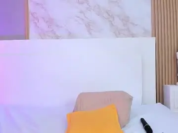 Chaturbate Live Porn of tianaglow4