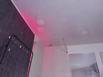 Chaturbate Live Porn of carolinaarias_