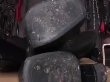 Chaturbate Live Sex of carolinaarias_