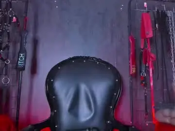 Chaturbate Adult Video Chat of carolinaarias_