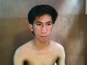 Chaturbate Adult Video Chat of hairyhugecock_22