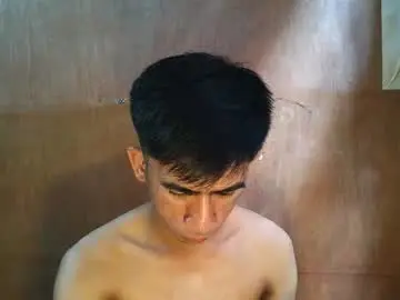 Chaturbate Watch Live Sex Cams of hairyhugecock_22