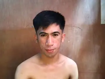 Chaturbate Adult Webcam of hairyhugecock_22