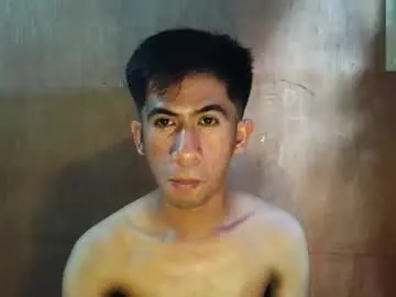 Chaturbate Sex Chat of hairyhugecock_22