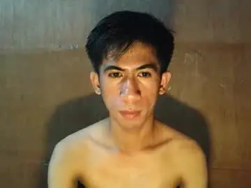 hairyhugecock_22 from chaturbate