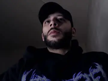 Chaturbate Nude Webcam of henryaxe