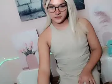 Chaturbate Live Sex Cam of krezikeed