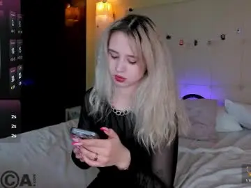 Chaturbate Best live sex cam show of mila_kinor