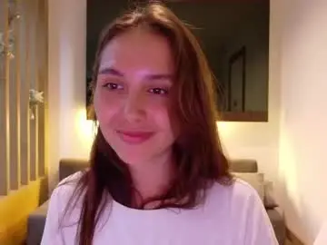 Chaturbate Live Sex Cam of silicia_lu