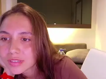 Chaturbate Live Sex Cam of silicia_lu