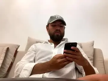 Chaturbate Live Porn of themonarchgoat