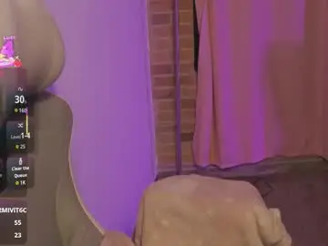 Chaturbate Live Porn of emitaa17228