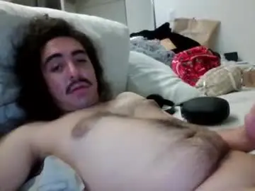 Chaturbate Live Sex Cam of gangdrewski