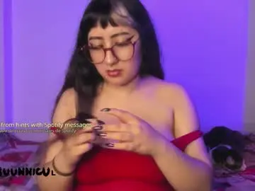 Chaturbate Live Sex Cam of larissa01_