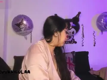 Chaturbate Adult Webcams of larissa01_