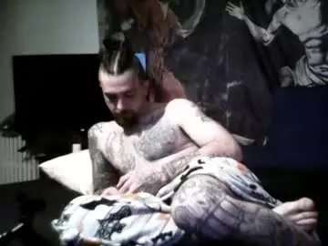 Chaturbate Live Sex Cam of wreckingballs23