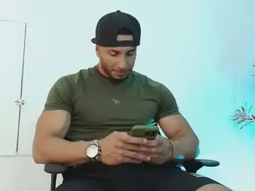 Chaturbate Nude Webcam of zanemaverick