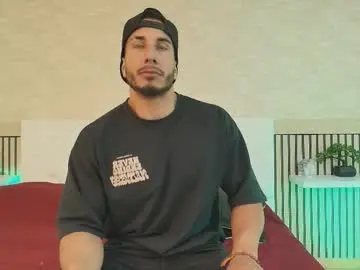 Chaturbate Live Sex of zanemaverick