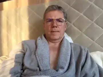 Chaturbate Best Webcam of 1bicuriousbull