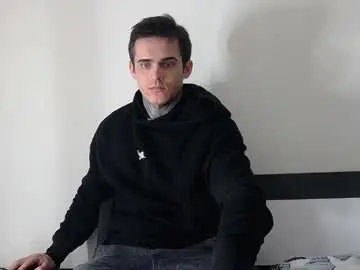 Chaturbate Free Porn Cam of carter_reos