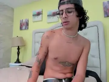 Chaturbate Free Porn Cam of ibratxandy