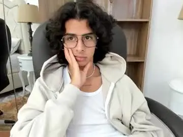 Chaturbate Free Porn Cam of ibratxandy