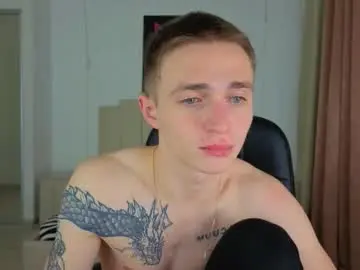 Chaturbate Nude Webcam of leo__miller