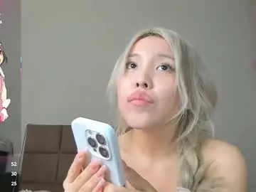 Chaturbate Free Live Porn of zirael_swan