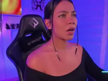 Chaturbate Adult Video Chat of julietariverss