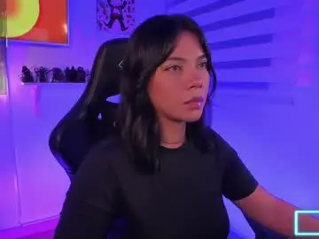 Chaturbate Live Sex Cam of julietariverss