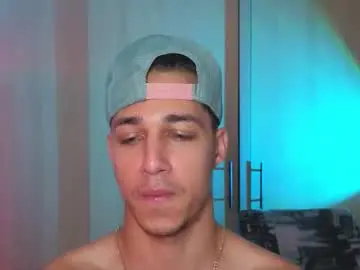 Chaturbate Live Porn of orionblaze69_