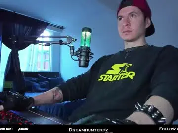 Chaturbate Free Porn Cam of dreamhunterdz