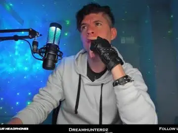 Chaturbate Nude Webcam of dreamhunterdz