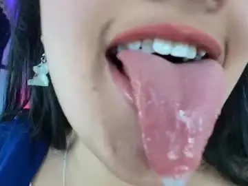 Chaturbate Live Sex Cam of hinata_21_