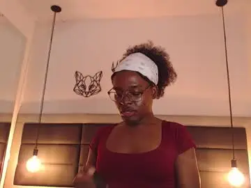 Chaturbate Live Sex Cam of candy_lovee6