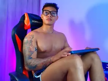 Chaturbate Watch Live Sex Cams of evan_greey