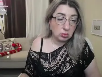 Chaturbate Free Live Porn of helenenigma